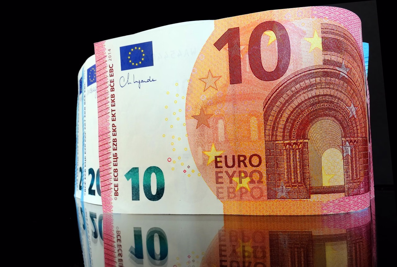 euro 6236427 1280